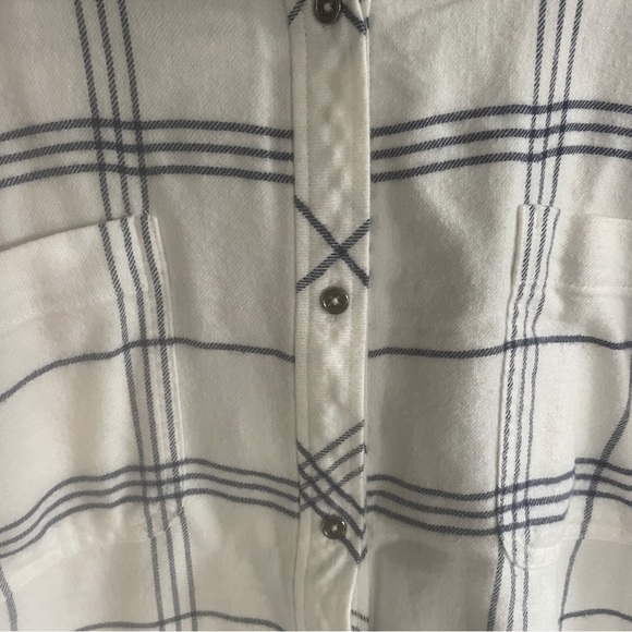 Athleta Womens Soft Button Up White Blue Plaid Shirt Size Medium - Picture 6 of 9